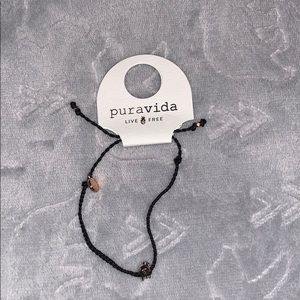 pura vida scull bracelet